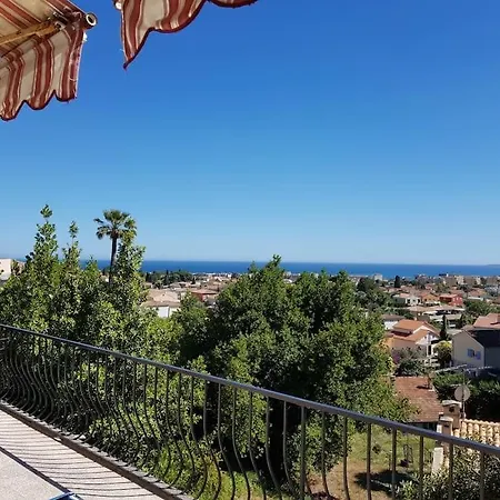 Oasis De Sérénité Avec Vue Imprenable Apartamento